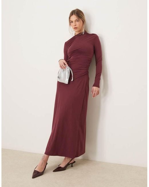 Abercrombie & Fitch Maxi Jurk Met Rimpeleffect, Overslag En Hoge Hals in het Red