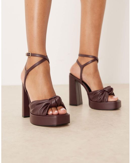 Nutshell - sandales à talon carré et semelle plateforme avec détail noué - bordeaux ASOS en coloris Pink