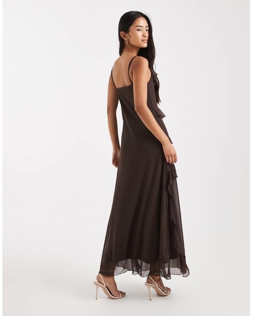 Robe longue caraco en tulle avec volants - marron chocolat Object en coloris Brown