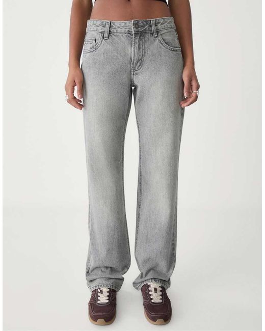 Stradivarius Gray Low-Waist Straight Fit Jeans