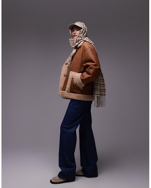 Cappotto Stile Pilota Color Cuoio Oversize di TOPSHOP in Brown