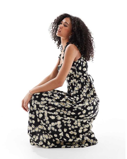 New Look Midi Jurk Met Smalle Bandjes En Fijne Madeliefprint in het White