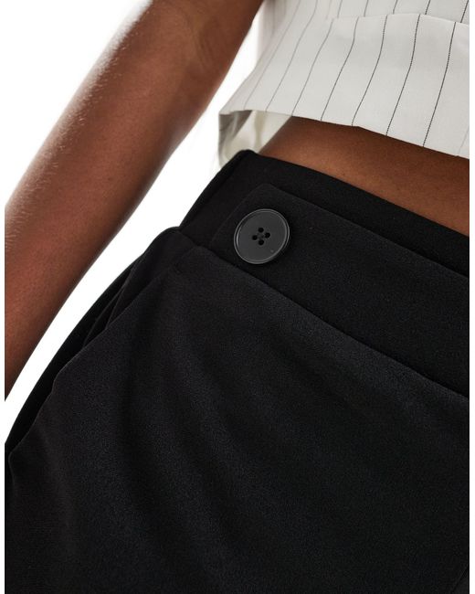 Vero Moda Black Jersey Pull On 7/8 Trouser With Button Waist Detail