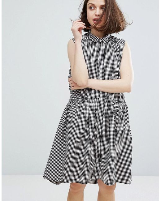 Monki Gingham Tiered Hem Dress in Pink | Lyst