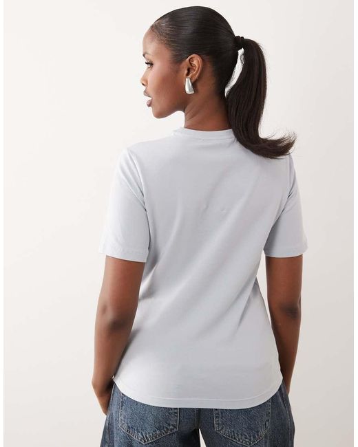 Nova Barbour de color White