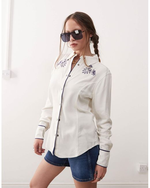 Wrangler Natural – paspeliertes westernhemd