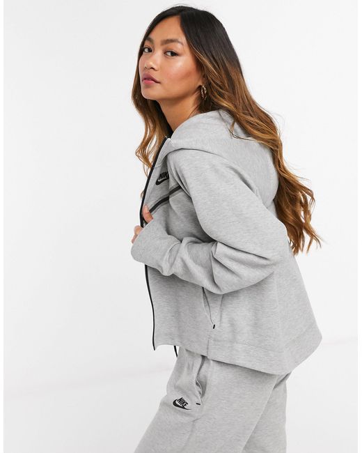 Nike Tech Fleece Hoodie in Black (Grey 