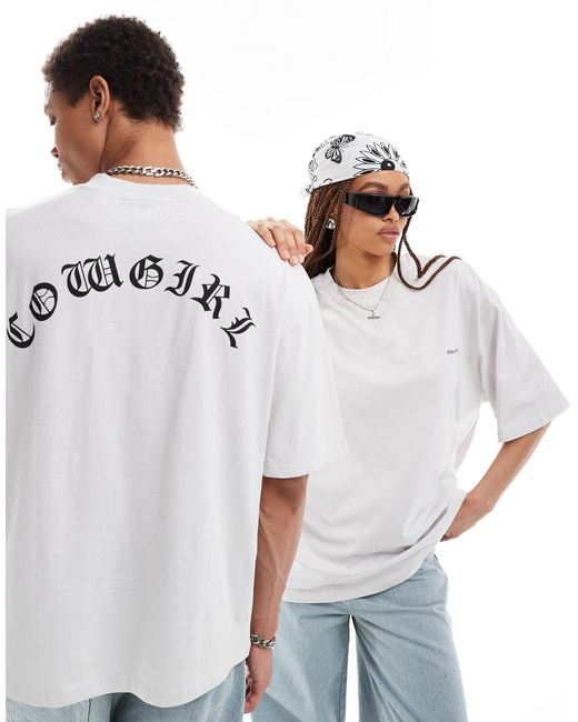T-shirt unisex skater fit bianca con scritta "cowgirl" stile western di Collusion in White