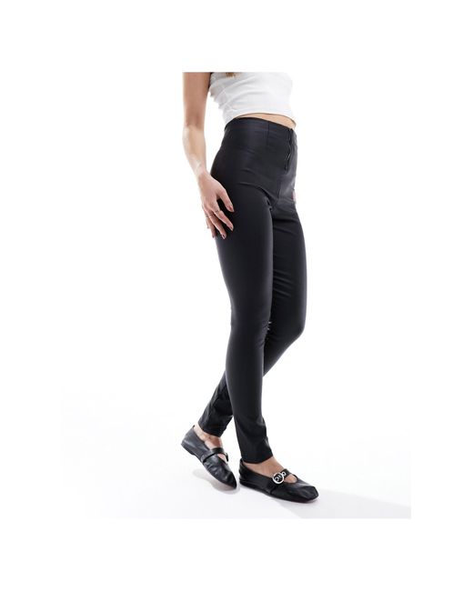 Vila Black – beschichtete leggings