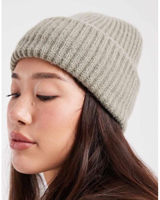 New Look Grofgebreide Beanie in het Green