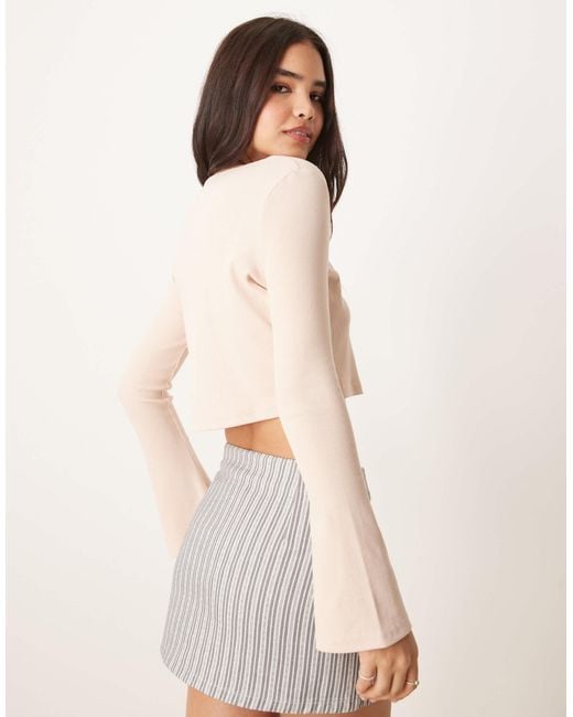 ASOS White – geripptes, langärmliges cropped-oberteil