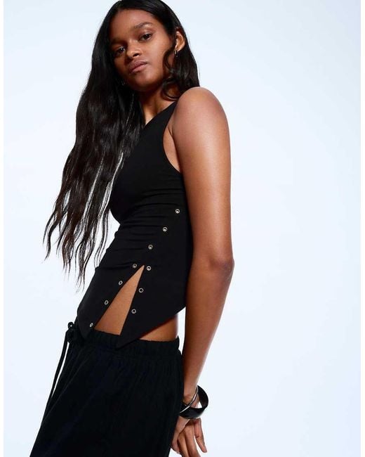 Bershka Black Asymmetric Sleeveless T-shirt With Studs