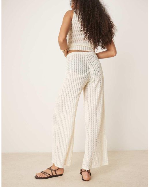 Pantalones Semitransparentes De Pernera Ancha De Croché Texturizado De (Parte De Un Conjunto)-Neutro ASOS de color Natural