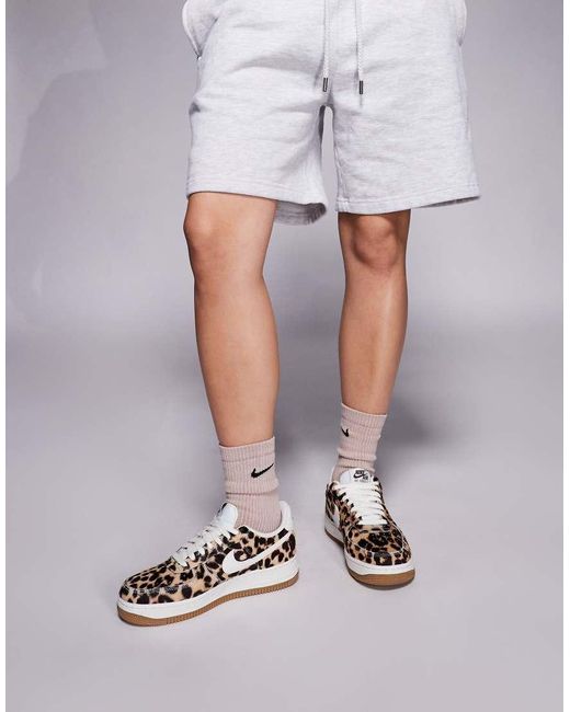 Nike Metallic Air Force 1 '07 Trainers