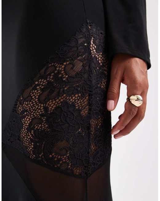 Vestido Largo De Manga Larga Con Detalle De Abertura De Encaje De ASOS de color Black