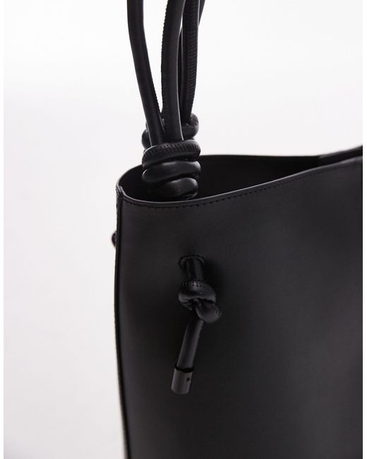 Tahani - borsa shopping nera con manico annodato di TOPSHOP in Brown