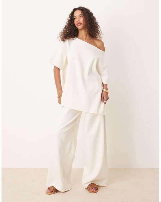 Sudadera Con Hombro Caído De Tejido Entrelazado De (Parte De Un Conjunto)-Neutro ASOS de color White