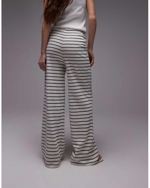 Pantaloni A Fondo Ampio Écru A Righe Con Coulisse di TOPSHOP in Gray