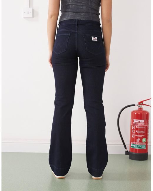 Wrangler Blue Flared Jean With Front Pockets