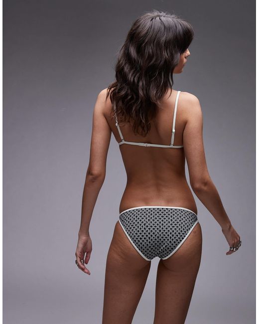 ARKET Black – mix & match – gesmoktes triangel-bikinioberteil