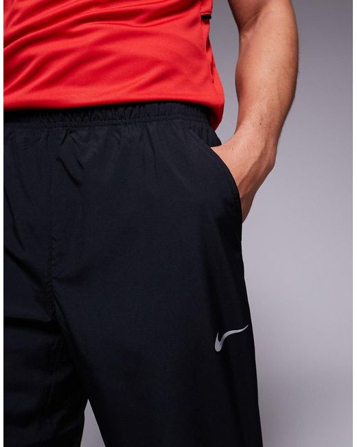 Nike Black Form Dri-fit Tapered joggers for men