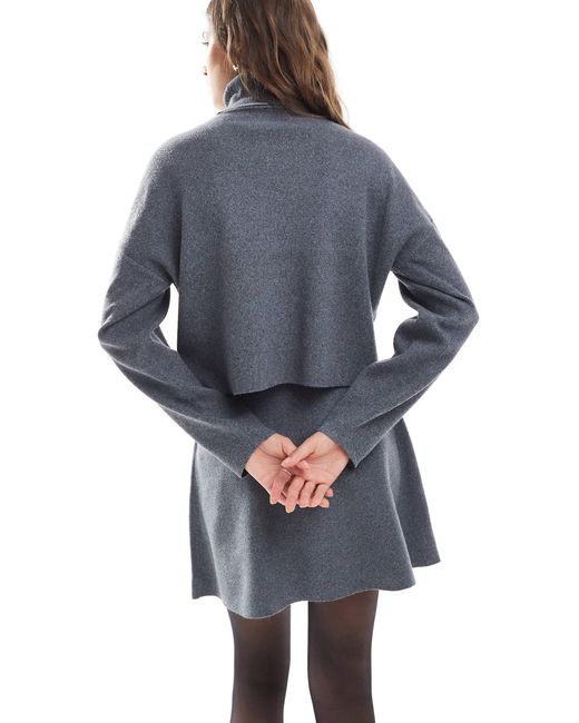 Pull d'ensemble en maille à col roulé ONLY en coloris Blue