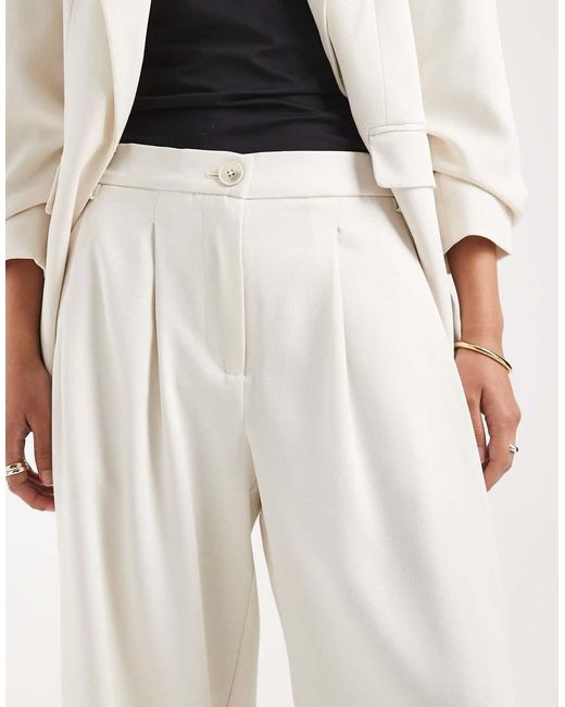 Vero Moda White Pleat Front Wie Leg Tailored Trouser Co-Ord