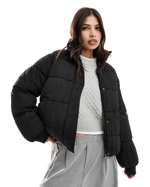 Vero Moda Black Textured Plisse Short Padded Coat