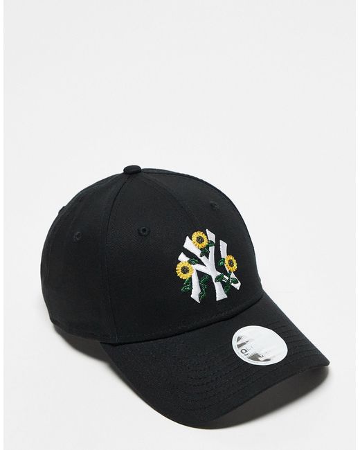 KTZ Black New York Yankees Floral Embroidered 9forty Cap