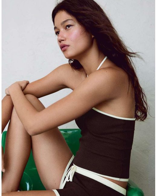 Bershka White Contrast Bandeau Knit Top