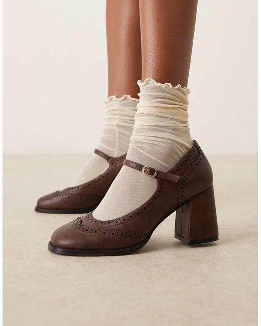 Glamorous Natural Block Heeled Mary Jane Shoes