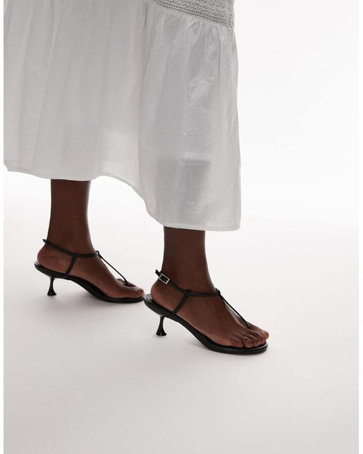TOPSHOP White Imani Toe Thong Mid Heel