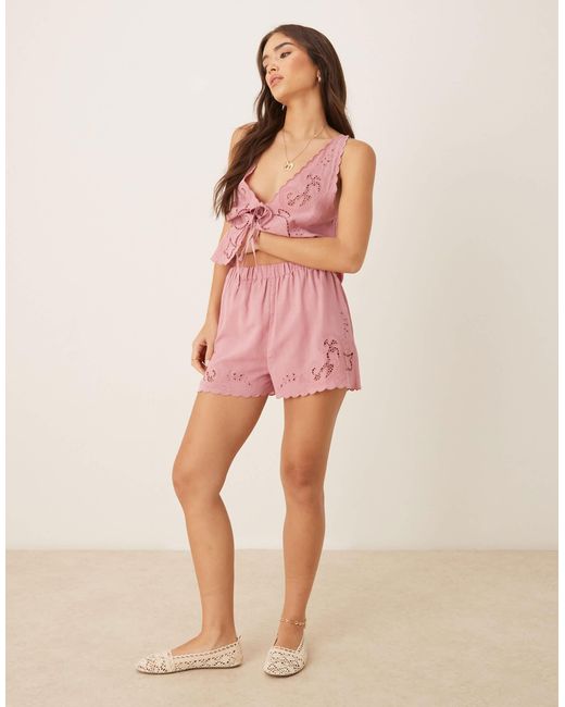 Blake - short ASOS en coloris Pink