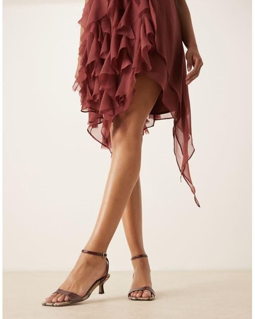 Heart Throb di ASOS in Natural