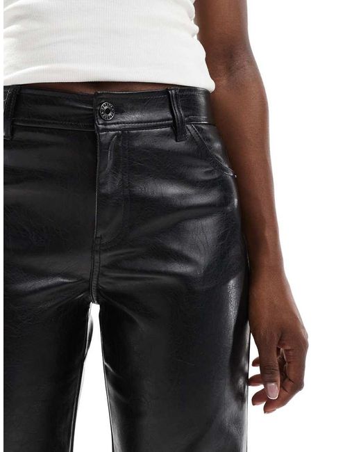 Pantaloni Dritti di Bershka in Black
