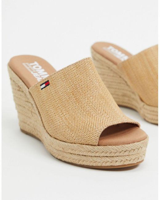 Tommy Hilfiger Muiltjes Met Sleehak in het Naturel | Lyst NL