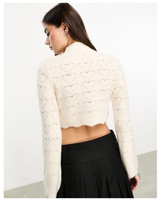ONLY Natural Cropped Scallop Edge Heart Jumper