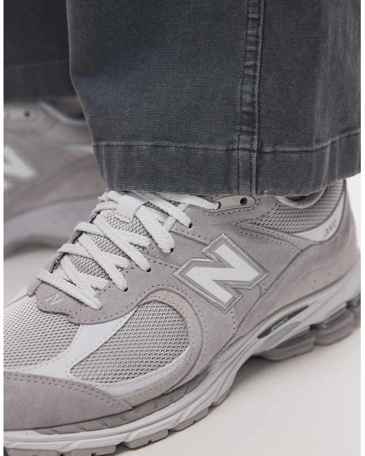 New Balance Gray 2002 Trainers