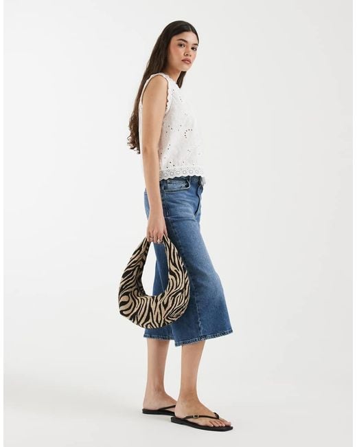 Vero Moda White Sleeveless Broderie Button Front Blouse With Scallop Edge