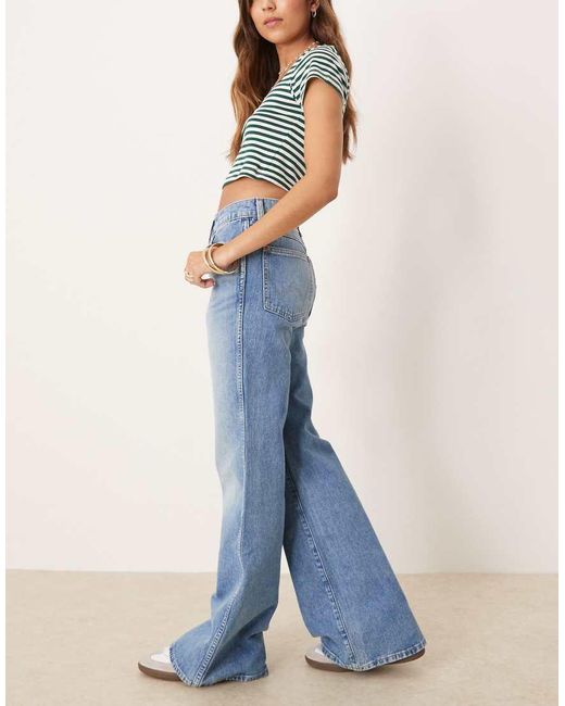 Wrangler Blue 70S Flare Jeans