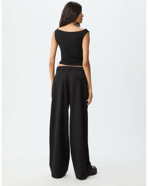 Stradivarius Black Wide Leg Smart Trousers With Darts