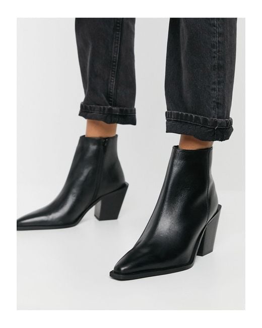 Schuh Barney Mid Heeled Ankle Boot With 