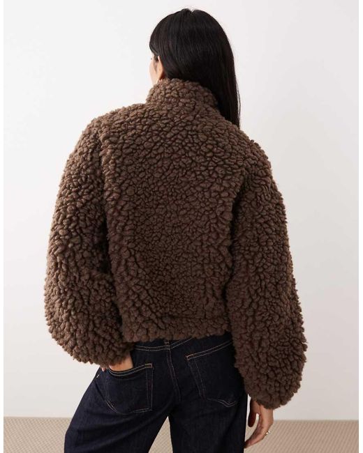 Vila Brown Premium Short Borg Jacket