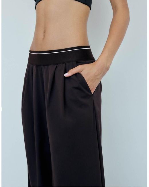 Stradivarius Black Palazzo jogger Trousers With Elastic Waistband