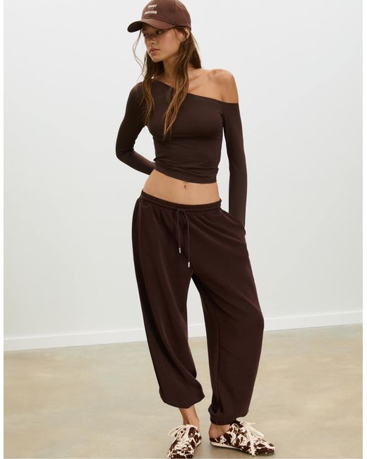 Stradivarius Brown – weiche, weite jogginghose
