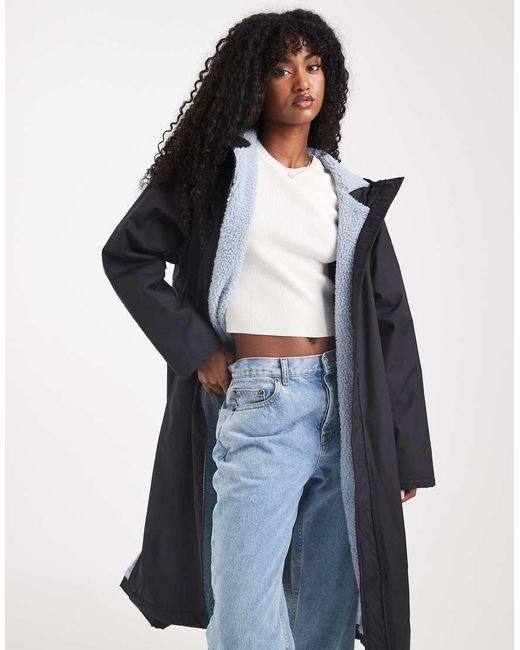 ASOS Lange Regenjas Met Fleecevoering in het Blue