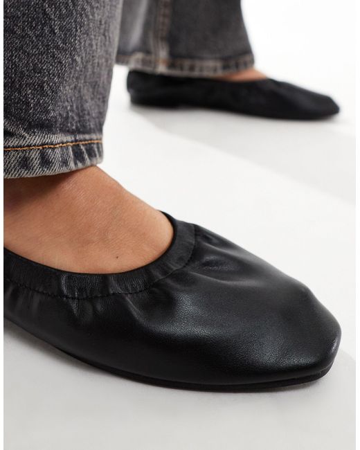 Truffle Collection Black Ruched Ballet Flats