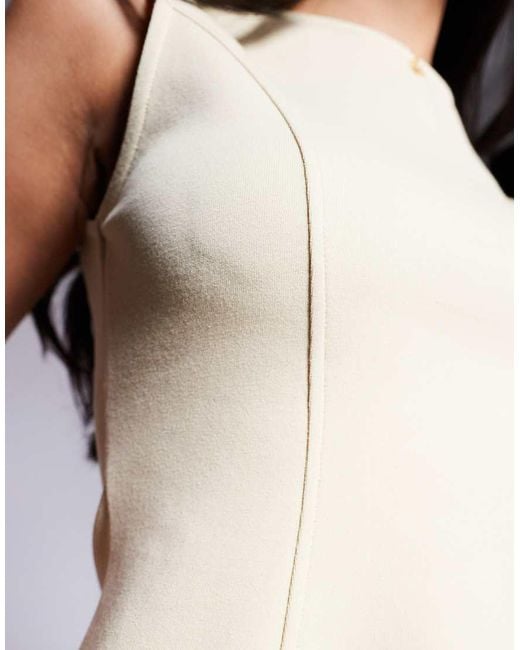 Top Amarillo Sin Mangas Con Sobrefalda De Tejido Entrelazado De ASOS de color Blue