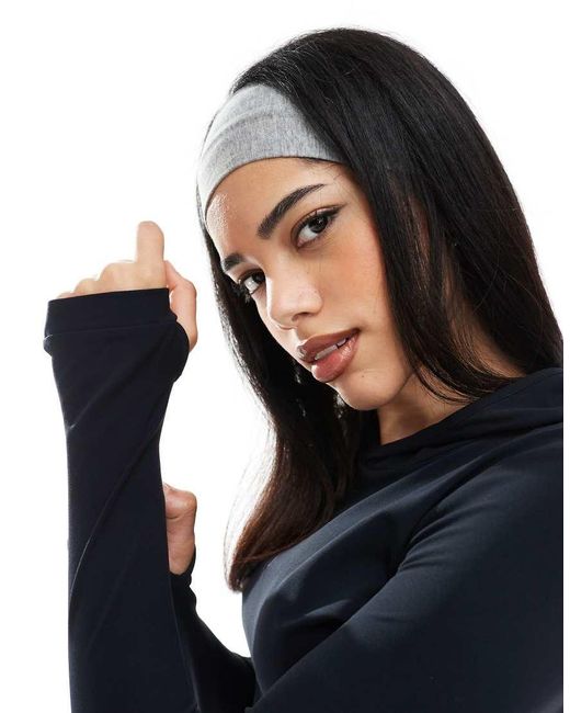 agon® Black Hooded Top