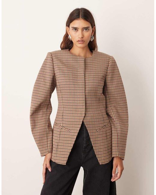 ARRANGE Natural Clean Collarless Sculpted Blazer